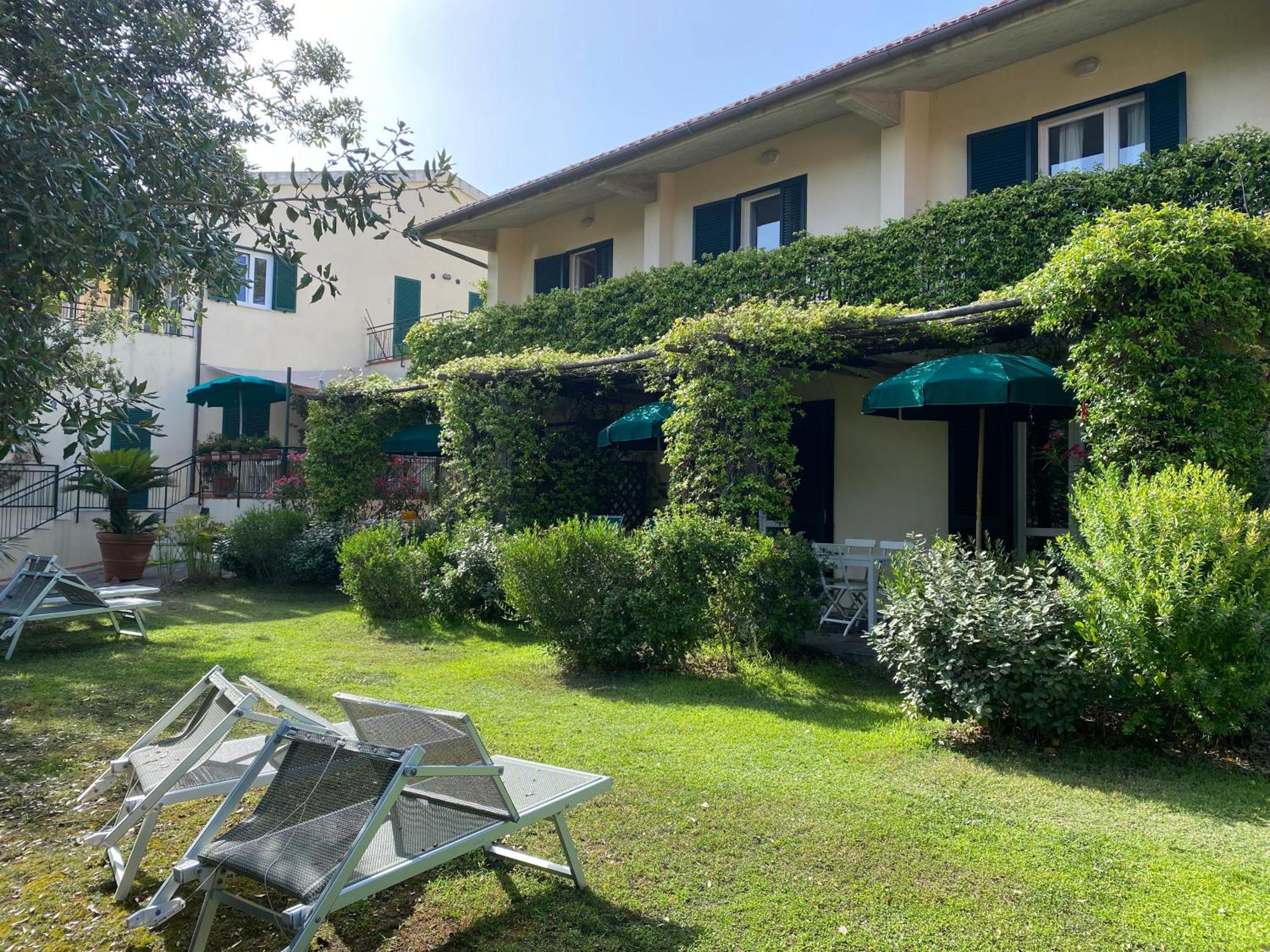 Belvedere Residenza Mediterranea Portoferraio Exterior foto